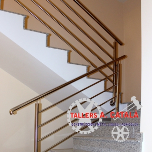 Barandilla de escalera en acero inoxidable – Tallers A. Català